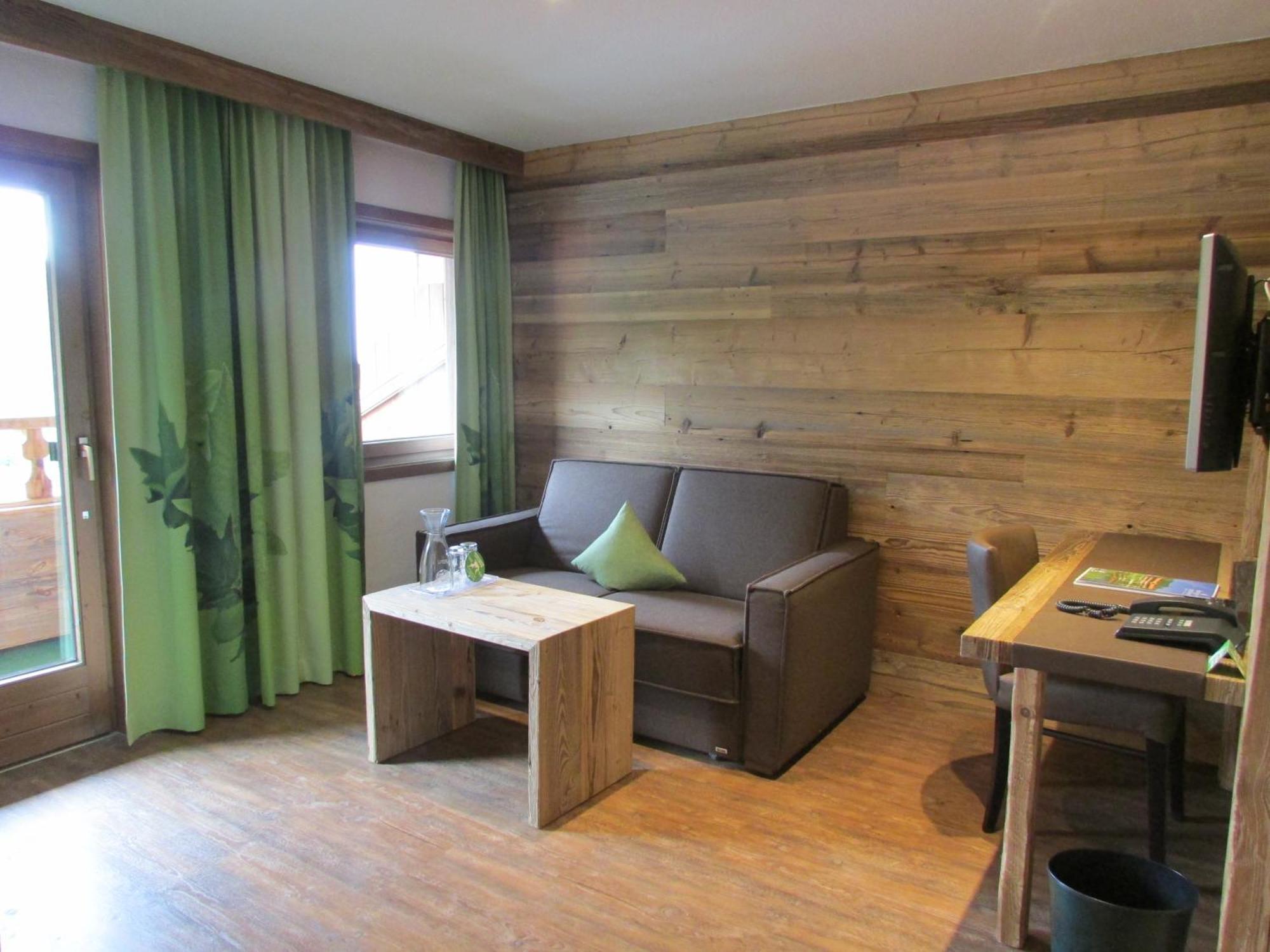 Hotel Feuriger Tatzlwurm Bayrischzell Exterior foto